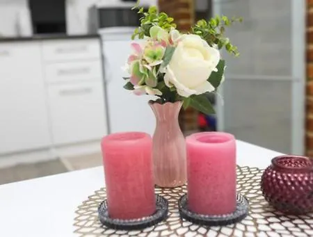 Helly's - Self Check-in - * Jajce